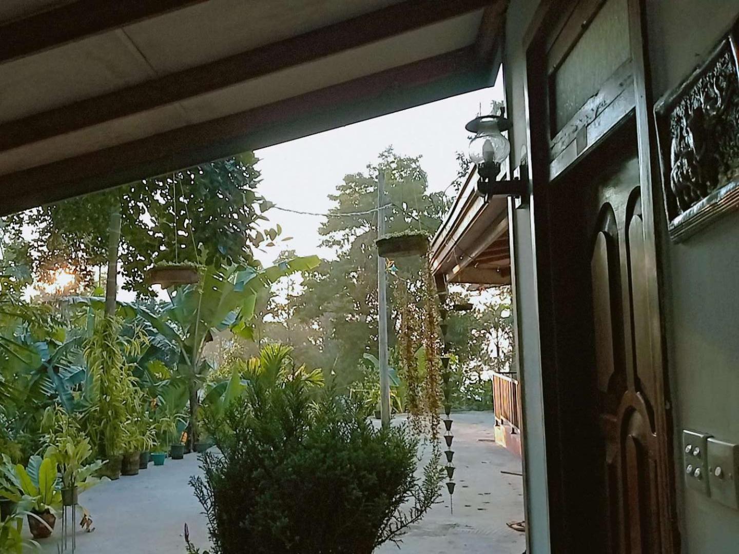 エッラ Littleadems View Bed & Breakfast エクステリア 写真